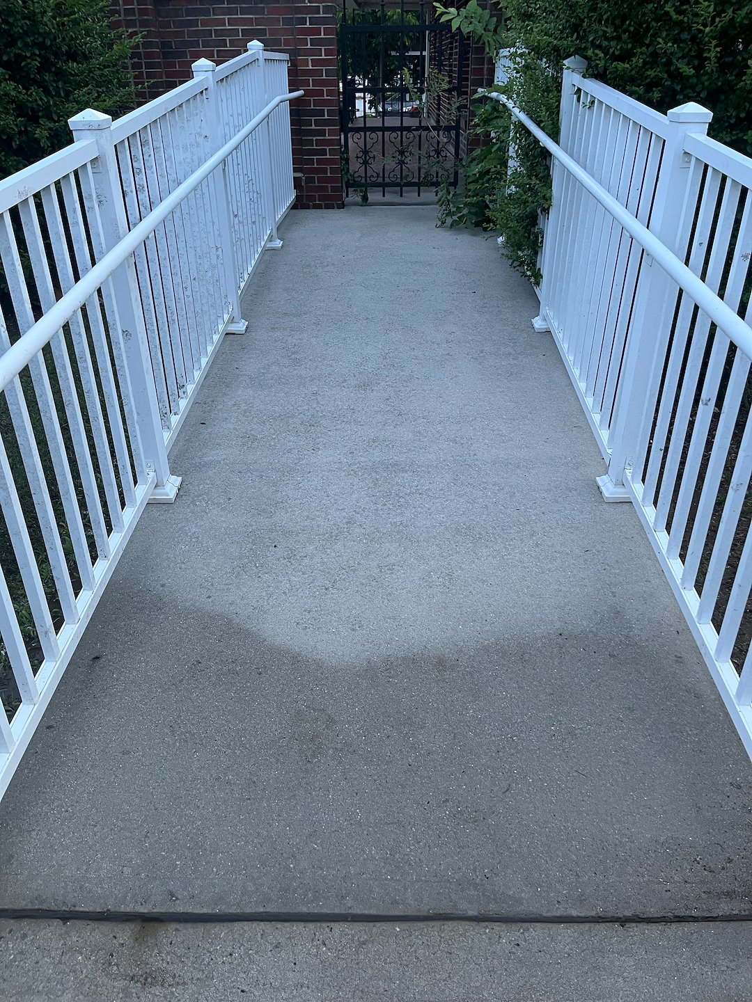 Surface Clean Concrete in Greenwood, SC